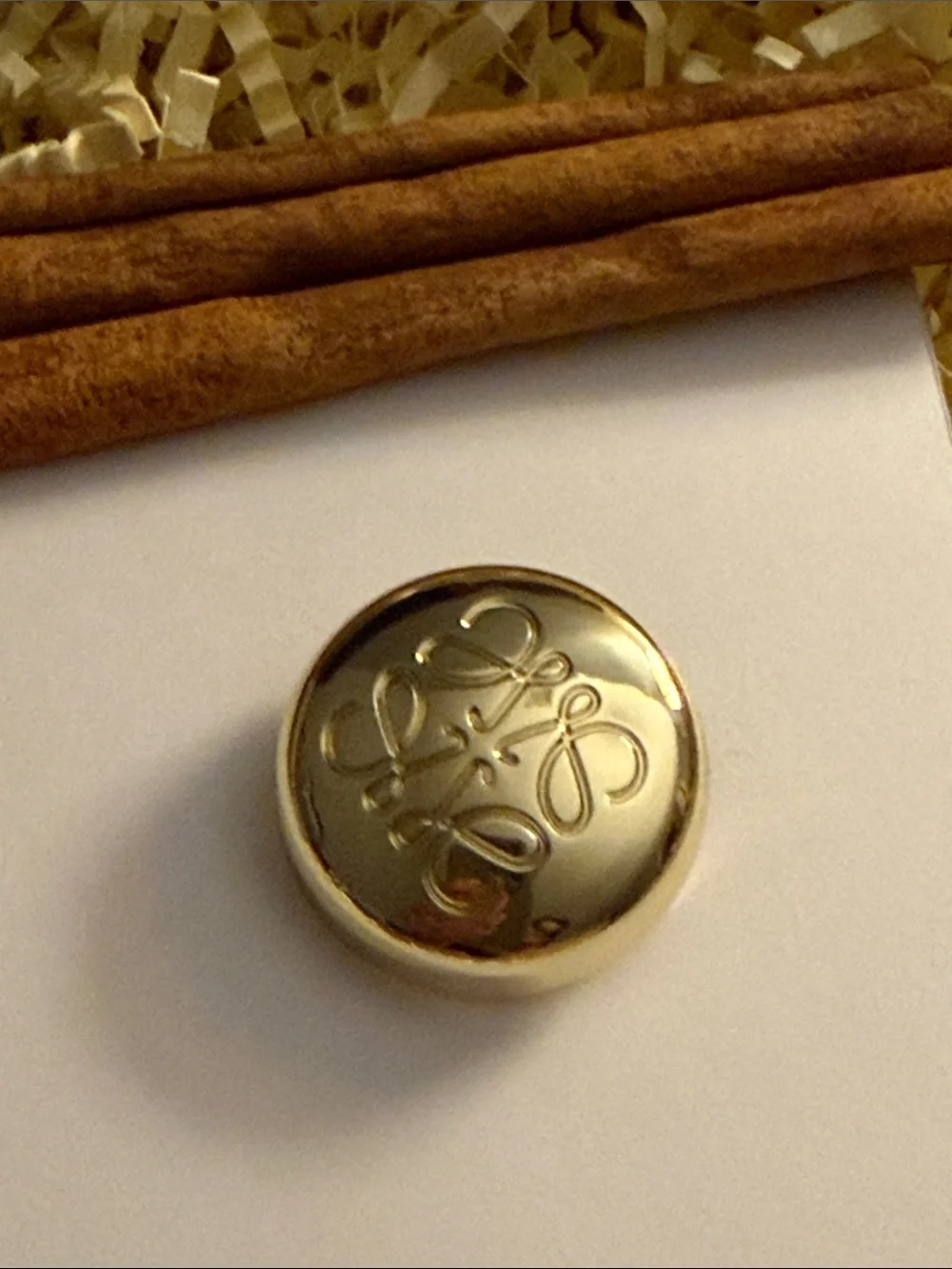 Gold Decorative Round Brooch Accent - Women Accessories